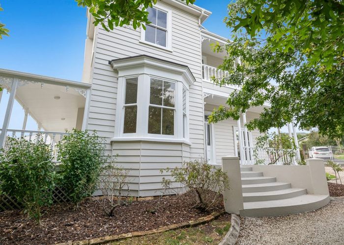  at 14 Nelson Street, Helensville, Helensville