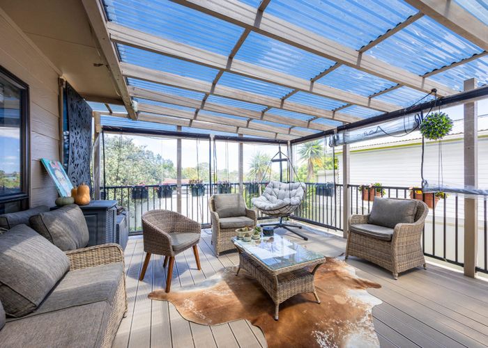  at 2/84 Verbena Road, Birkdale, Auckland