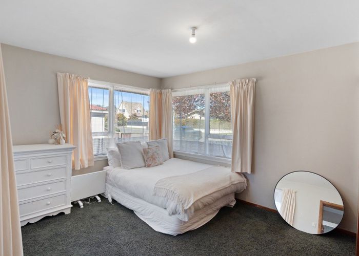  at 30 Doncaster Street, Sockburn, Christchurch City, Canterbury