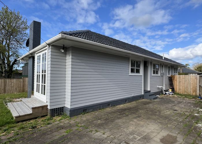  at 31 Paton Avenue, Te Atatu South, Waitakere City, Auckland