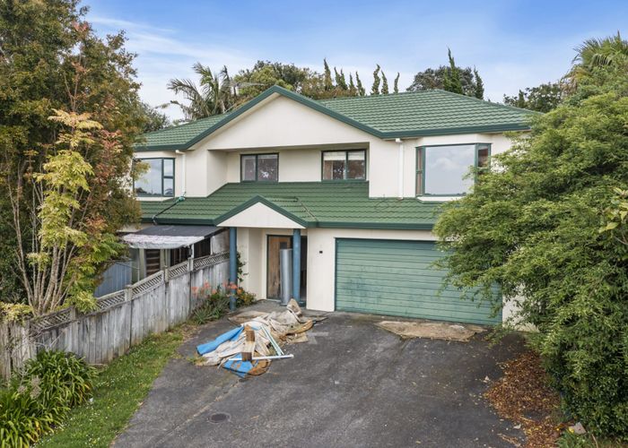  at 10 Egret Court, Unsworth Heights, Auckland