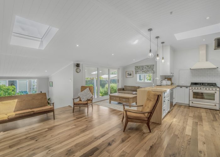  at 242 Muritai Road, Eastbourne, Lower Hutt