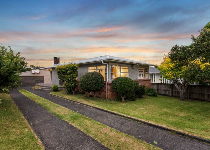  at 24 Boundary Road, Blockhouse Bay, Auckland City, Auckland