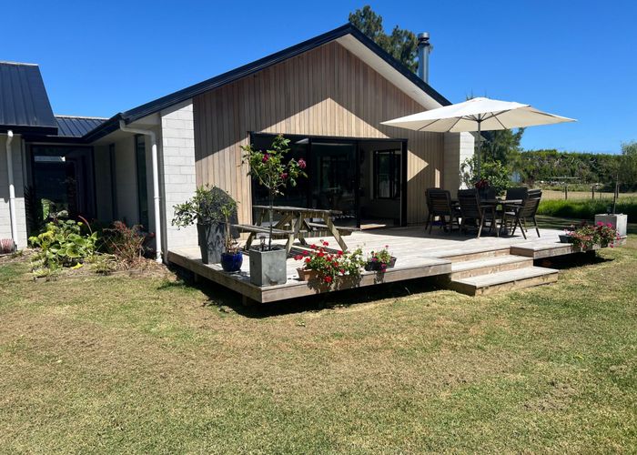  at 136 Taupaki Road, Henderson