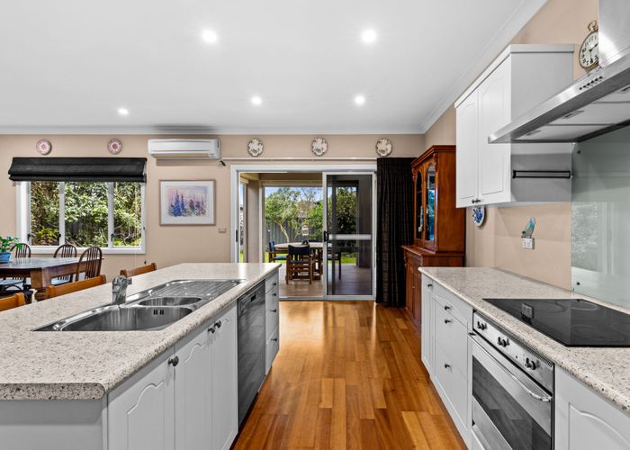  at 13 Heynes Place, Clive, Hastings, Hawke's Bay