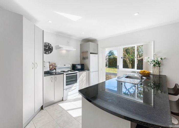  at 1 Kelly Place, Cockle Bay, Auckland