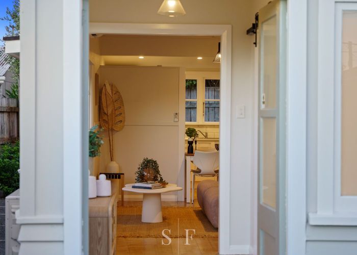  at 15 Rauparaha Street, Waikanae Beach, Kapiti Coast, Wellington