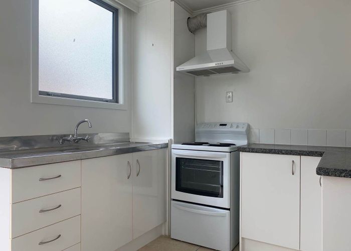  at 1/41 Simkin Avenue, Saint Johns, Auckland City, Auckland