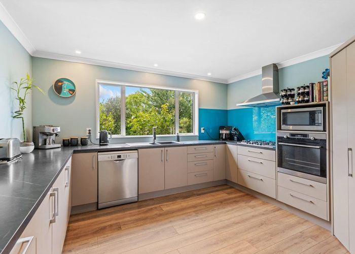  at 43 Windsor Drive, Kirwee, Selwyn, Canterbury