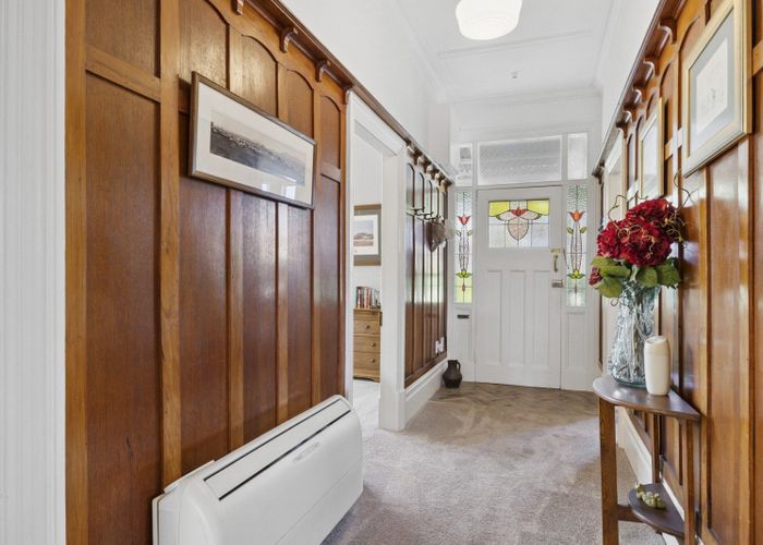  at 33 Highgate, Belleknowes, Dunedin, Otago
