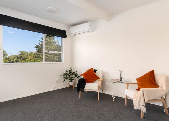  at 73B Airlie Road, Plimmerton, Porirua, Wellington