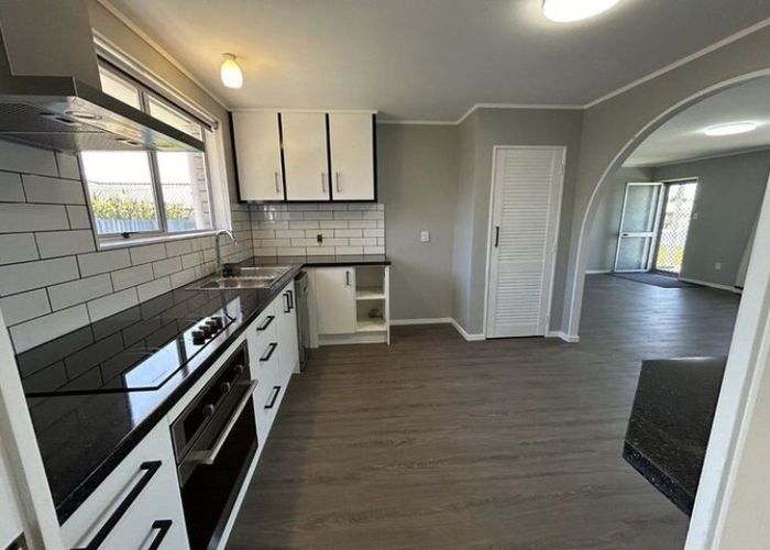  at 40 Tuhikaramea Road, Dinsdale, Hamilton, Waikato