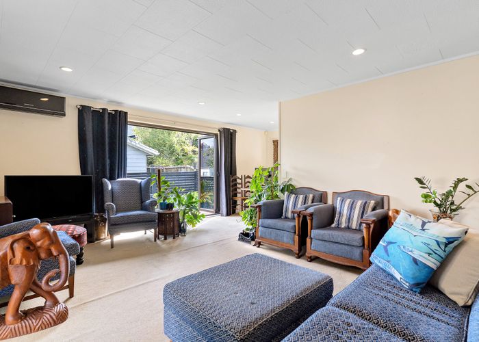  at 4/42 Fairlands Avenue, Waterview, Auckland City, Auckland