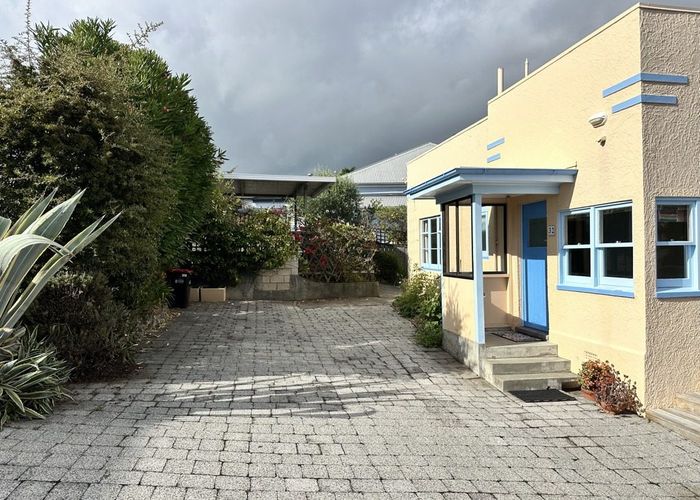  at 32 Roslyn Road, Bluff Hill, Napier