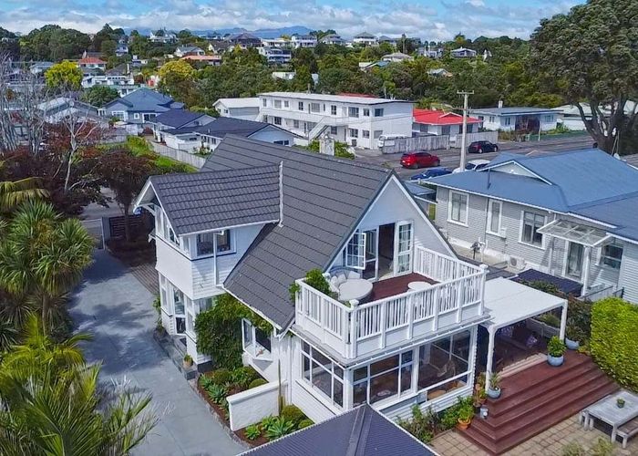  at 348 St Aubyn Street, Moturoa, New Plymouth, Taranaki