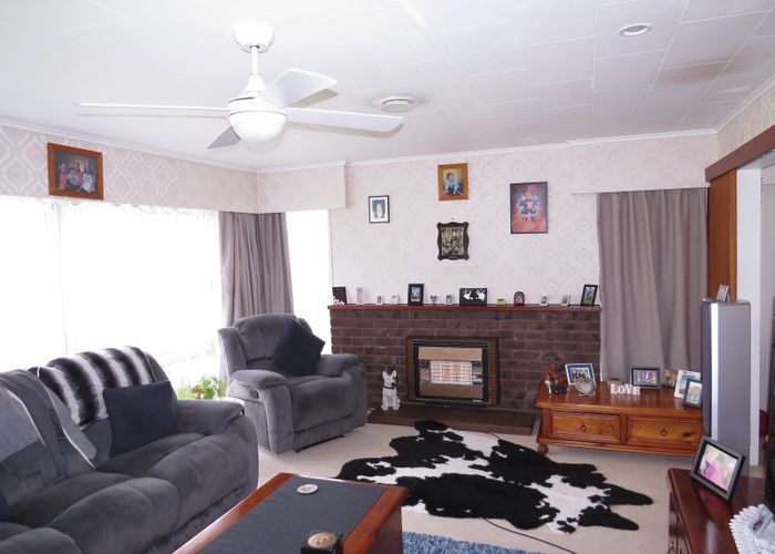  at 43 Meadowbrook Drive, Cloverlea, Palmerston North