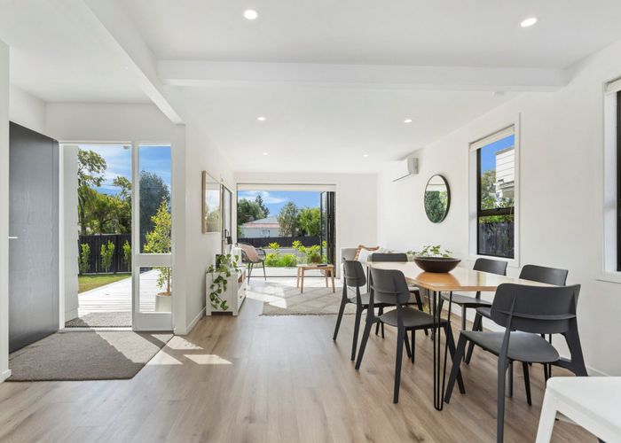  at 136 Riversdale Road, Avondale, Auckland