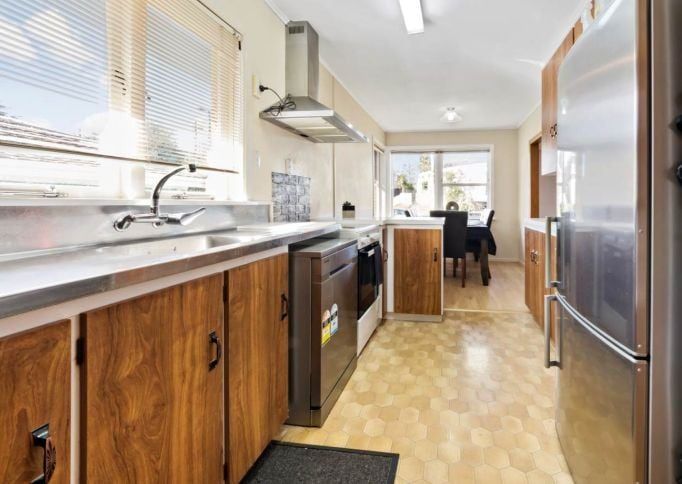  at 3 Humber Place, New Windsor, Auckland City, Auckland