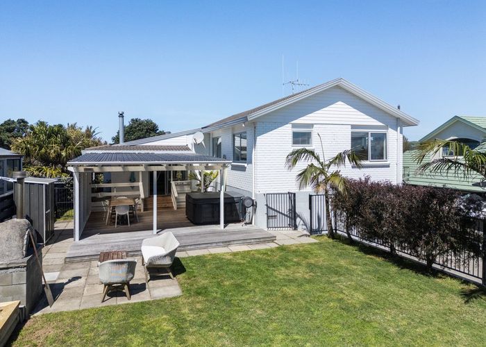  at 4 Hartford Avenue, Papamoa Beach, Tauranga, Bay Of Plenty