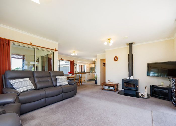  at 981 Roberts Line, Bunnythorpe