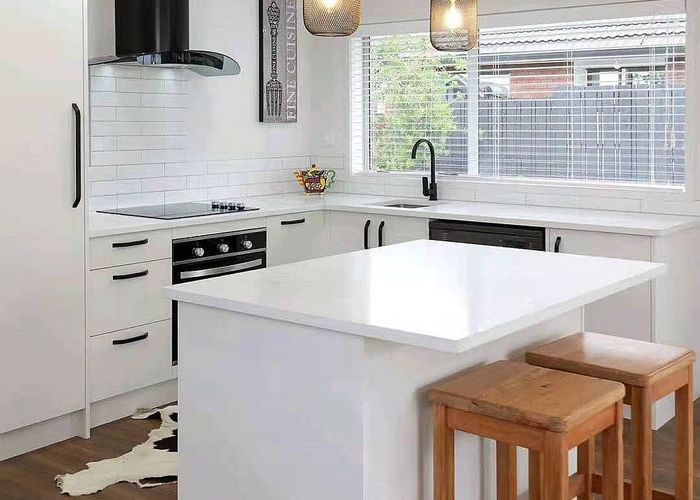  at 2/8 Galvan Ave, Sunnyhills, Manukau City, Auckland