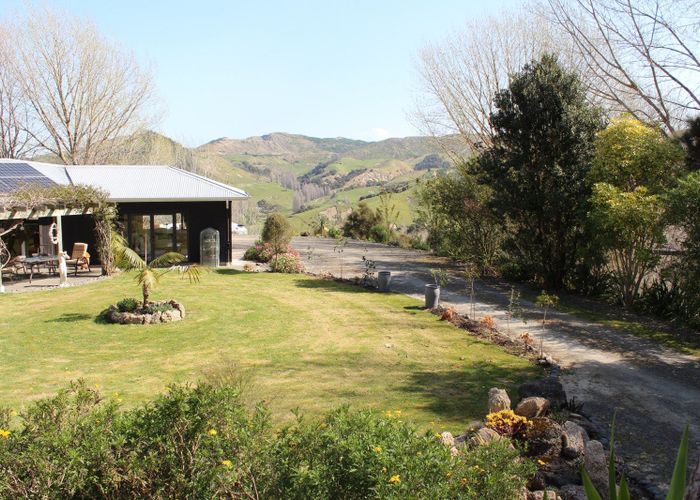  at 233 Hedgeley Road, Eskdale, Napier