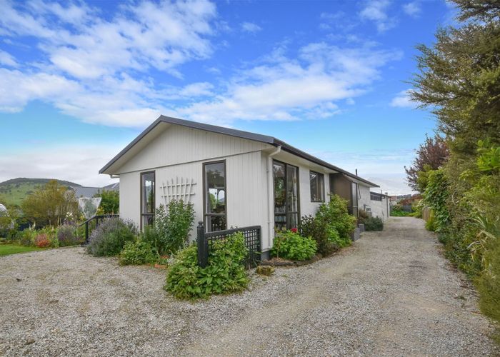  at 8 Dame Street, Waikouaiti, Waikouaiti