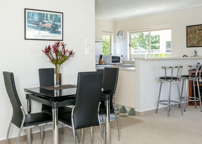  at 2/38 Neeve Road, Taradale, Napier