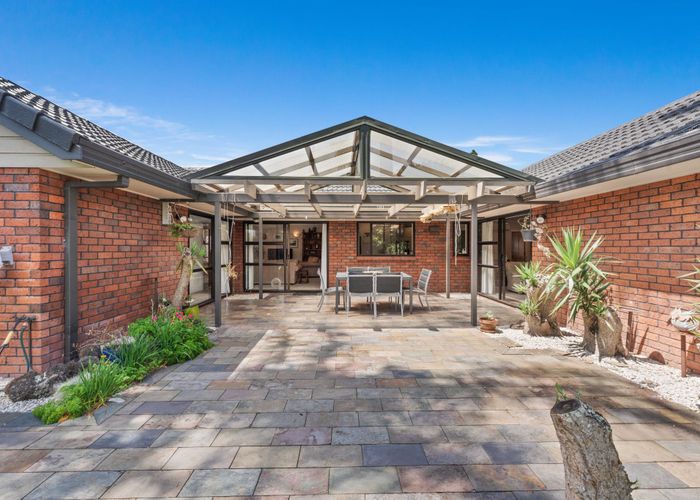  at 14 Talga Court, Conifer Grove, Takanini