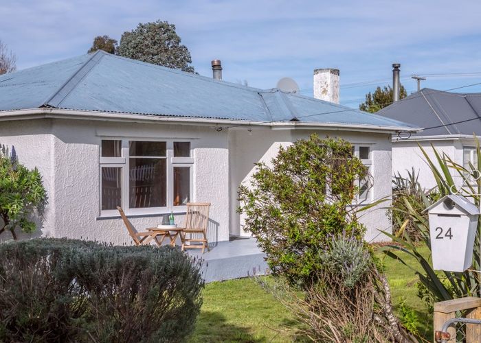  at 24 Johnston Street, Featherston