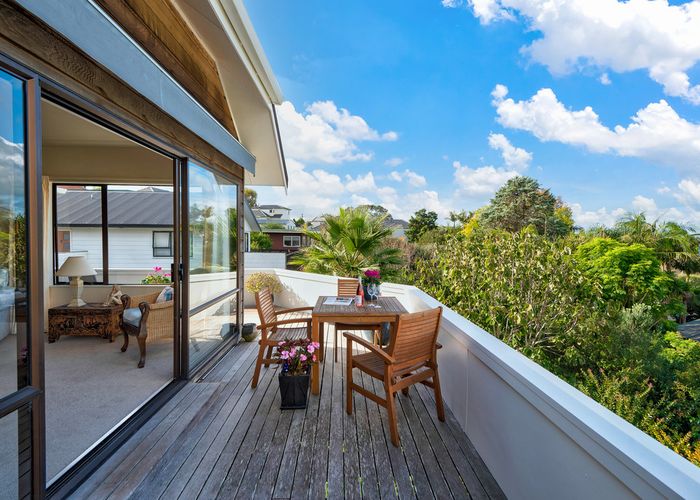  at 77 Litten Road, Cockle Bay, Auckland