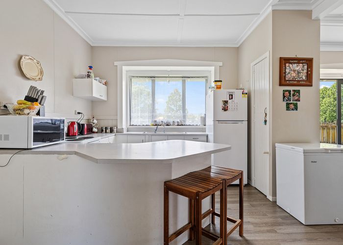  at 24A Sare Crescent, Fairfield, Hamilton