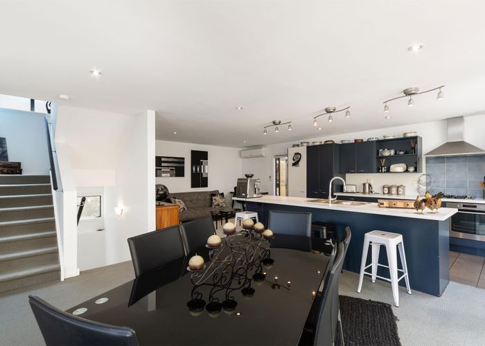  at 2/6 Marina Drive, Frankton, Queenstown