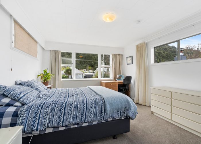  at 62 Owen Street, Belmont, Lower Hutt