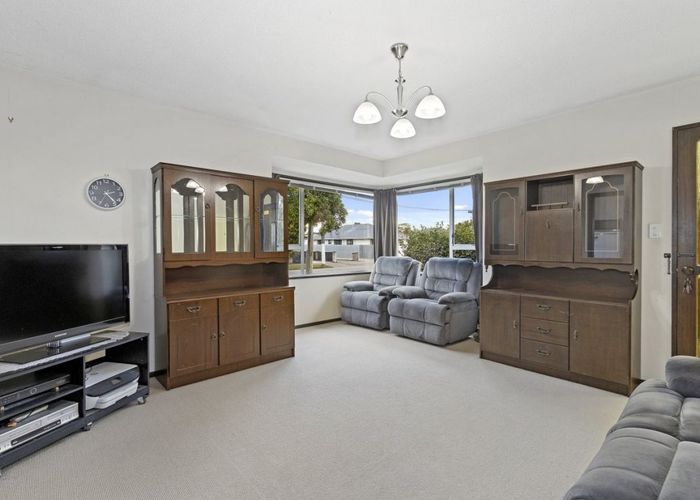  at 1/70 Highsted Road, Bishopdale, Christchurch
