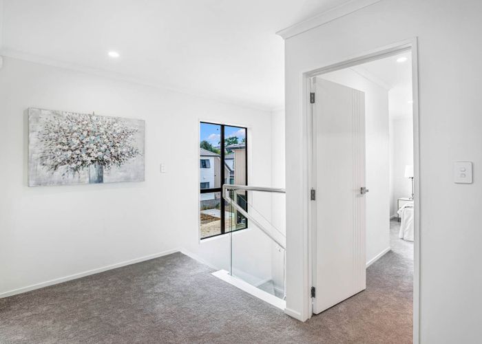  at 64F  Coxhead Road, Manurewa, Manukau City, Auckland