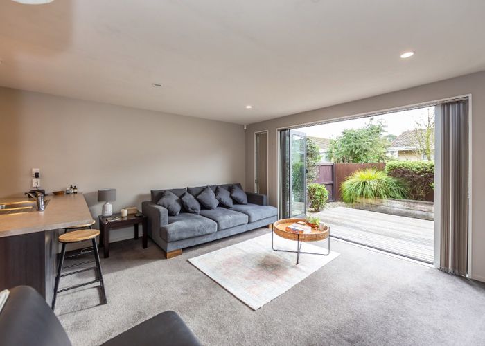  at 2/174 Strickland Street, Sydenham, Christchurch City, Canterbury