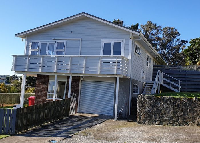  at 1/3 Quinn Grove, Ranui, Porirua