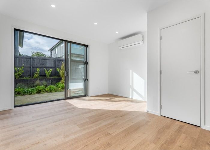 at 16 Tupuke Lane, Mount Roskill, Auckland City, Auckland