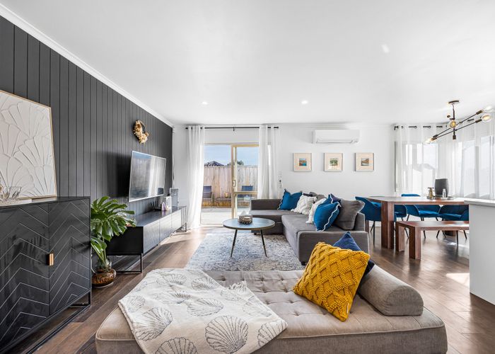  at 4 Anna Lane, Glen Eden, Waitakere City, Auckland