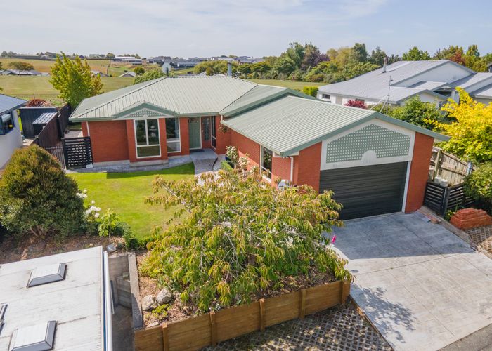  at 77 Murchison Drive, Gleniti, Timaru