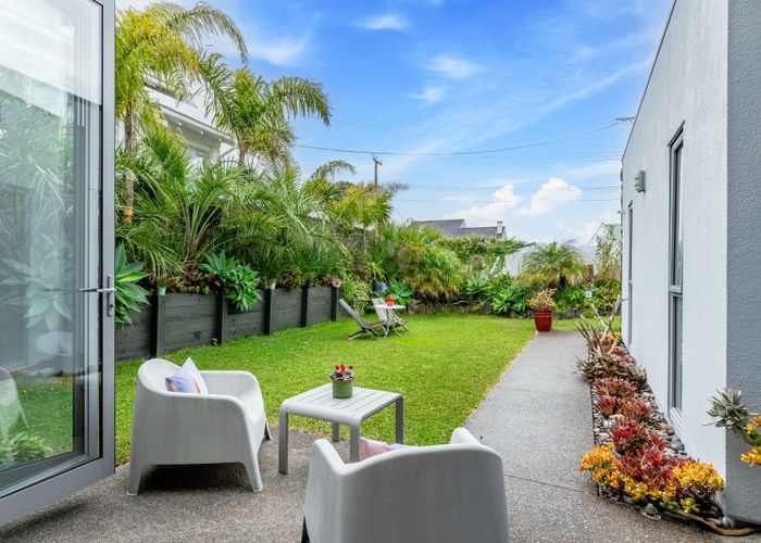  at 7 Merani Street, Devonport, North Shore City, Auckland