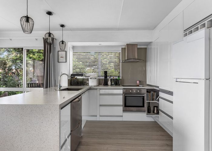  at 86 Hartford Avenue, Papamoa Beach, Tauranga, Bay Of Plenty