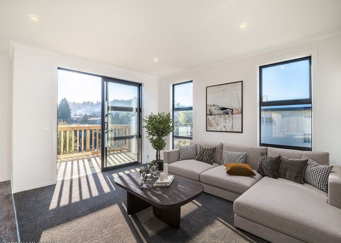  at 33 Grandvista Drive, Green Island, Dunedin, Otago
