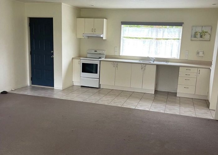  at 3 Gina Avenue, Ranui, Waitakere City, Auckland