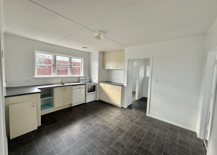  at 82 Coxhead Road, Manurewa, Manukau City, Auckland