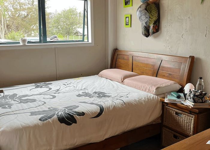  at 584 Burtt Road, Runciman, Drury