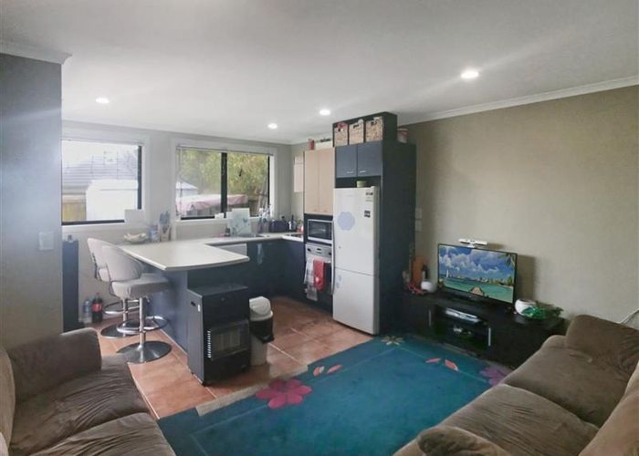  at 53 Redcastle Drive, East Tamaki, Manukau City, Auckland