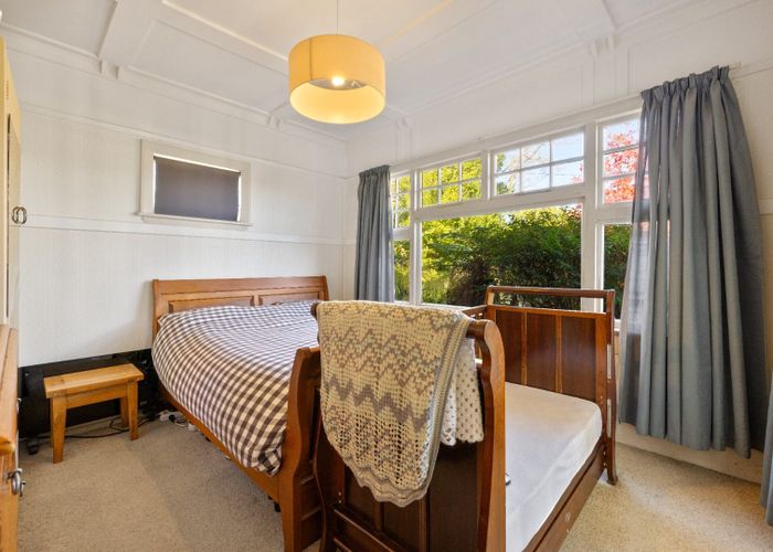  at 15 Buxton Terrace, Saint Martins, Christchurch