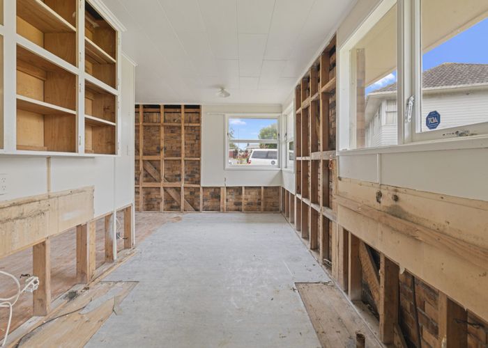  at 11 Paine Place, Mangere, Manukau City, Auckland